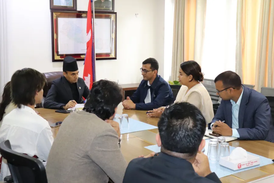 चलचित्र क्षेत्रको विकासका लागि आवश्यक सहयोग गर्न सरकार तयार छ : सञ्चारमन्त्री डा. तिमिल्सिना